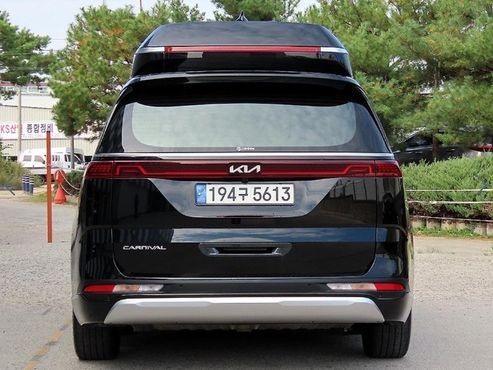 Kia Carnival Gasoline 9-Seater Hi-Limousine Signature — пробег 35 995 км — фото 4 из 5
