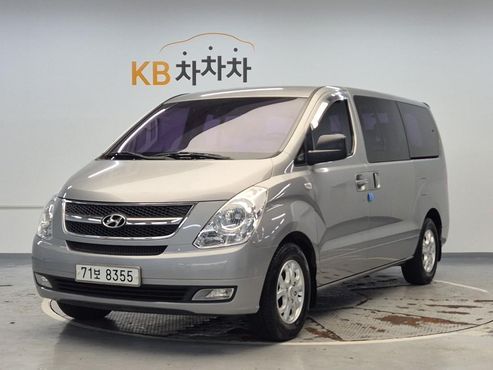 Hyundai Starex 11-Seater Wagon CVX Premium — пробег 156 002 км — фото 1 из 5