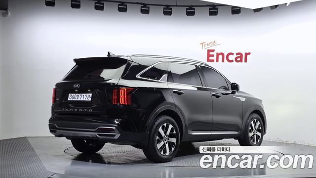 Kia Sorento Diesel 2.2 4WD Signature — пробег 102 057 км — фото 2 из 5