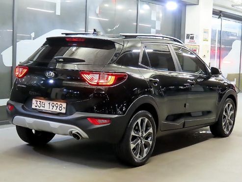 Kia Stonic Diesel 1.6 Prestige — пробег 164 609 км — фото 4 из 5