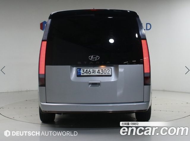 Hyundai Staria L3.5 Lounge 7-Seater Inspiration — пробег 87 312 км — фото 4 из 5
