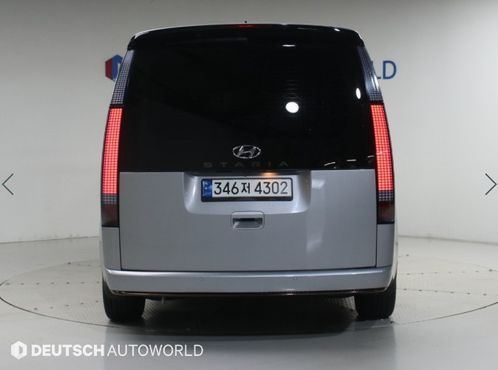 Hyundai Staria L3.5 Lounge 7-Seater Inspiration — пробег 87 312 км — фото 4 из 5