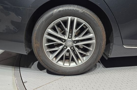 Hyundai Grandeur 2.2 Diesel Premium — пробег 134 711 км — фото 5 из 5
