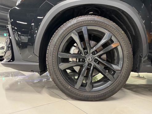 Lexus NX Premium — пробег 7 400 км — фото 4 из 5