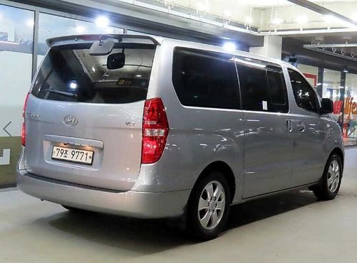 Hyundai Starex Wagon 11-Seater Modern — пробег 196 857 км — фото 4 из 5