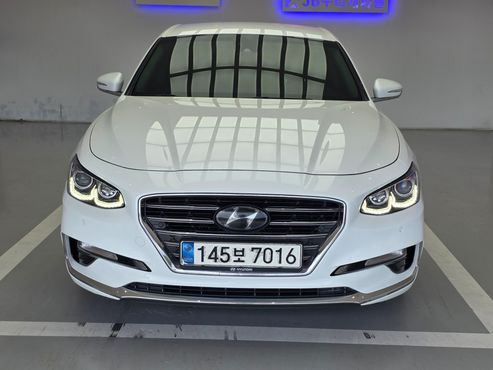 Hyundai Grandeur 2.4 Premium — пробег 153 000 км — фото 3 из 5