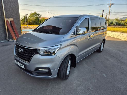 Hyundai Starex Van 5-Seater Modern — пробег 161 447 км — фото 3 из 5