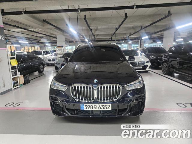 BMW X5 xDrive 40i M Sport — пробег 35 987 км — фото 1 из 5
