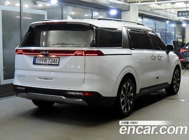 Kia Carnival Gasoline 9-Seater Signature — пробег 38 196 км — фото 2 из 5