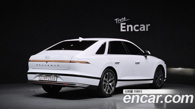 Hyundai Grandeur из Кореи Encar