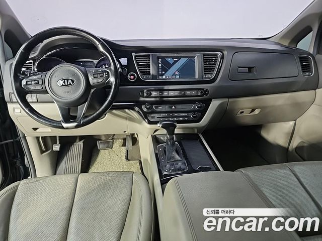 Kia Carnival 9-seater Noblesse — пробег 193 892 км — фото 5 из 5