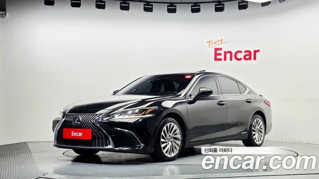 Lexus ES Executive — пробег 104 076 км — фото 1 из 5