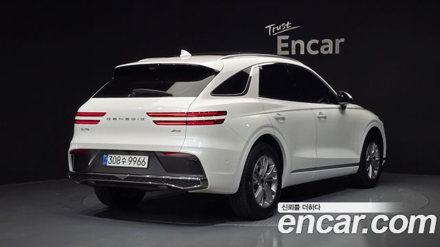 Genesis GV70 из Кореи Encar