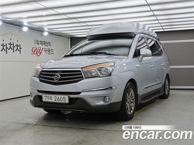 Ssangyong KORANDO 4WD Chateau 11-seater High-roof — пробег 142 249 км — фото 1 из 5
