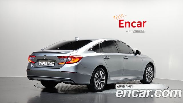 Honda Accord 2.0 Hybrid Touring — пробег 83 649 км — фото 2 из 5
