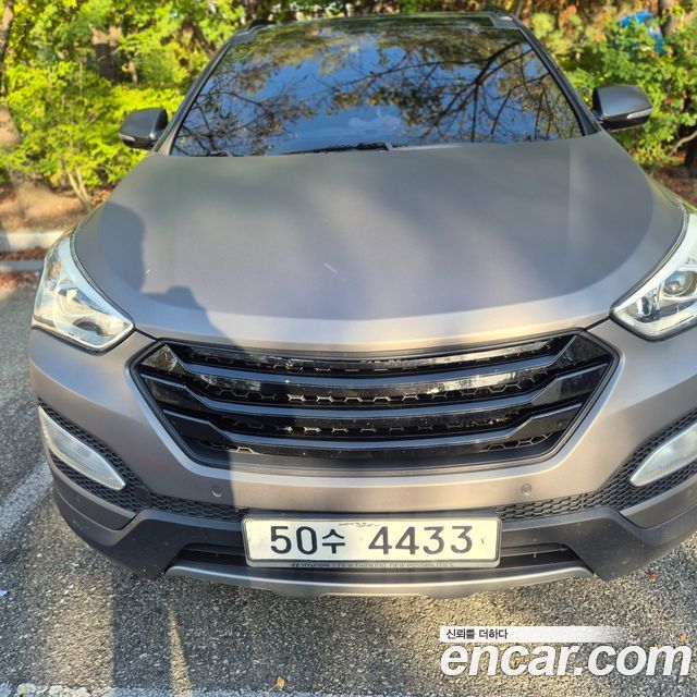 Hyundai Santafe Diesel(e-VGT) 2.2 2WD Exclusive Special — пробег 200 000 км — фото 1 из 5