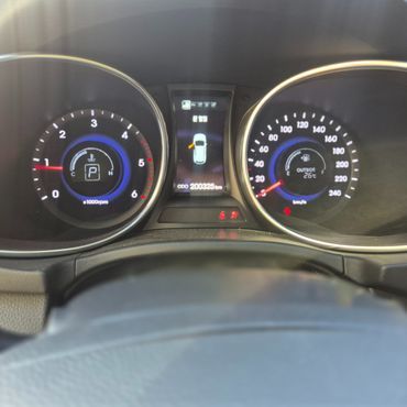 Hyundai Santafe Diesel(e-VGT) 2.2 2WD Exclusive Special — пробег 200 000 км — фото 3 из 5