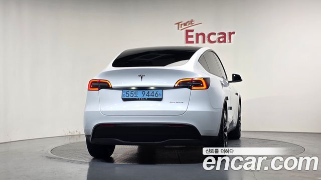 Tesla Model Y Long Range AWD — пробег 74 291 км — фото 4 из 5