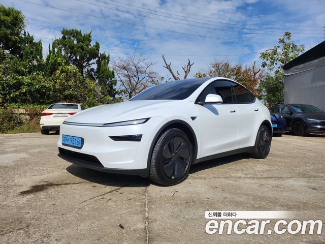 Tesla Model Y Premium RWD — пробег 2 086 км — фото 1 из 5