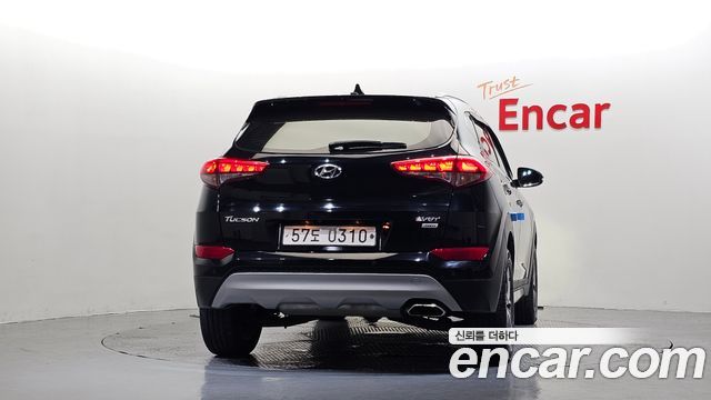 Hyundai Tucson Diesel 1.7 2WD Premium — пробег 169 723 км — фото 4 из 5