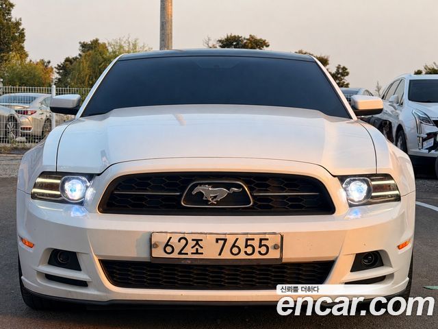 Ford Mustang Coupe — пробег 104 082 км — фото 3 из 5