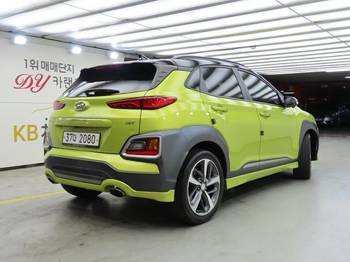 Hyundai Kona 1.6 Turbo 2WD FLUX Premium Special — пробег 30 000 км — фото 4 из 5