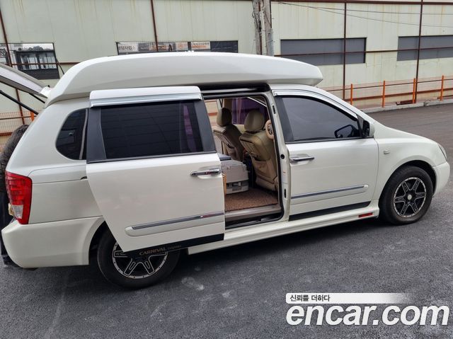 Kia Carnival GLX HI Limousine 11-seater — пробег 163 000 км — фото 2 из 5