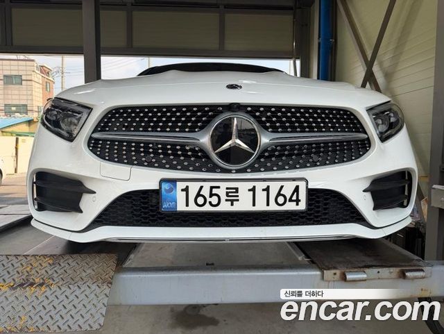 Mercedes-Benz CLS-Class CLS450 4MATIC AMG Line — пробег 25 142 км — фото 1 из 2