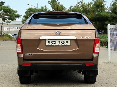 Ssangyong KORANDO CX7 4WD VISION — пробег 88 207 км — фото 4 из 5