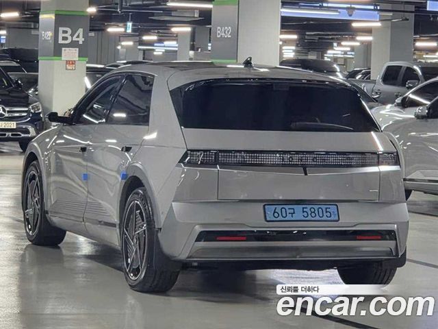 Hyundai Ioniq5 Long Range AWD Prestige — пробег 17 941 км — фото 3 из 5