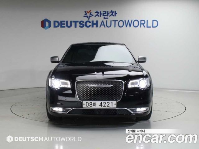 Chrysler 300C 3.6 AWD — пробег 96 479 км — фото 3 из 5