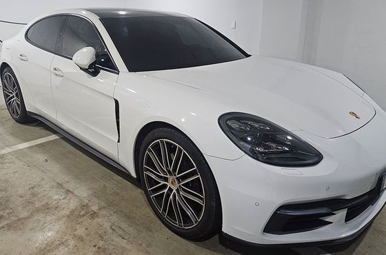 Porsche Panamera 3.0 AWD — пробег 54 136 км — фото 2 из 5