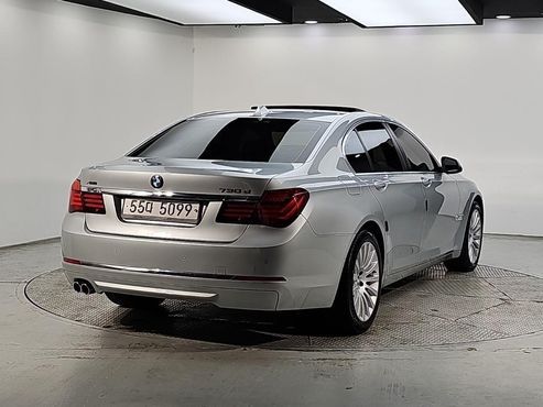 BMW 7-Series 730d xDrive — пробег 120 443 км — фото 4 из 5