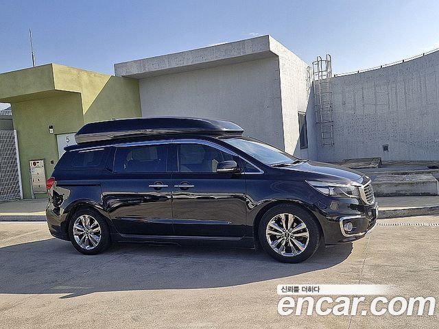 Kia Carnival из Кореи Encar