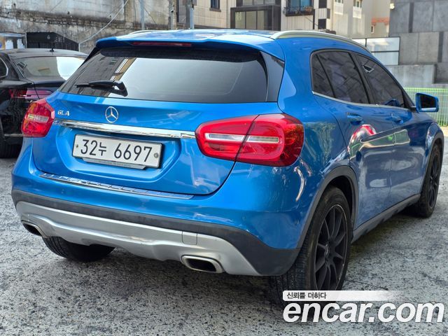 Mercedes-Benz GLA-Class из Кореи Encar