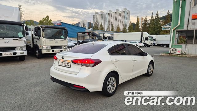 Kia K3 из Кореи Encar