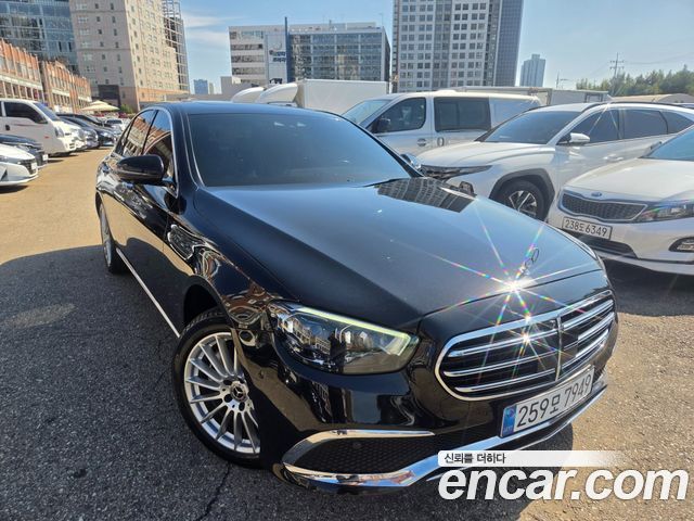 Mercedes-Benz E-Class E220d 4MATIC Exclusive — пробег 290 000 км — фото 1 из 5