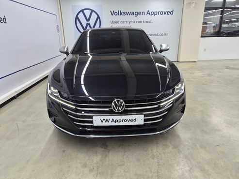 Volkswagen Arteon 2.0 TDI Prestige — пробег 12 273 км — фото 3 из 5