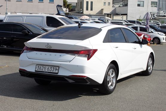 Hyundai AVANTE 1.6 Modern — пробег 59 903 км — фото 4 из 5