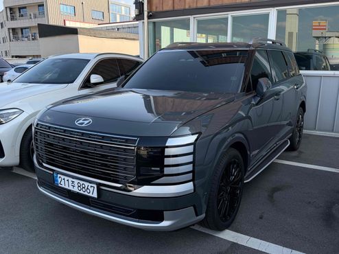 Hyundai Palisade HEV 2.5T 4WD 9-Seater Calligraphy — пробег 5 700 км — фото 2 из 4