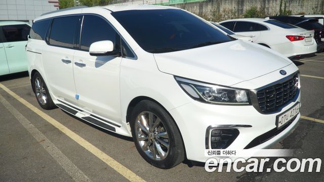 Kia Carnival из Кореи Encar
