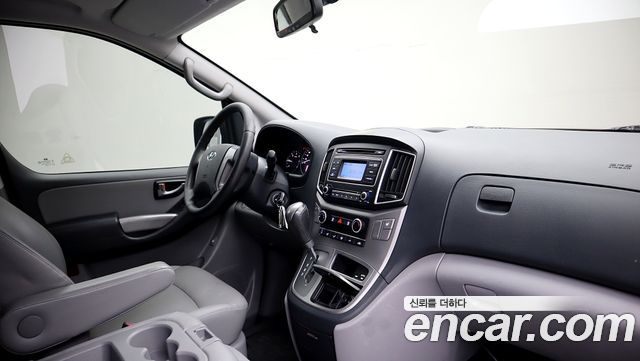 Hyundai Starex Van 3-Seater Smart — пробег 38 002 км — фото 5 из 5