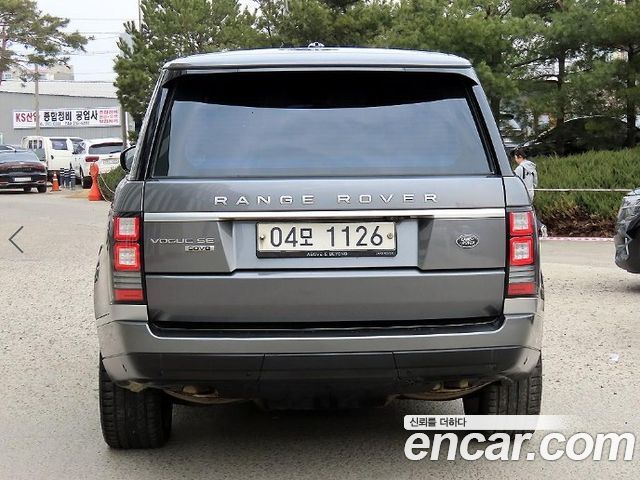 Land Rover Range Rover 4.4 SDV8 Vogue SE DIESEL — пробег 188 678 км — фото 4 из 5