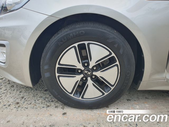 Kia K5 из Кореи Encar