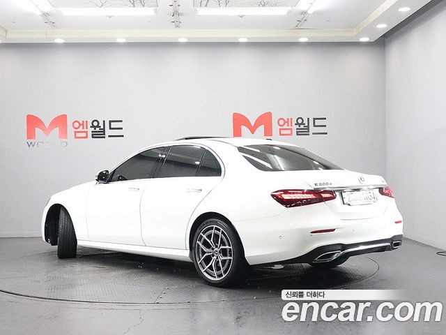 Mercedes-Benz E-Class из Кореи Encar