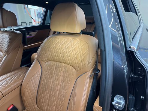 BMW 7-Series 740Li xDrive Design Pure Excellence — пробег 25 550 км — фото 3 из 5