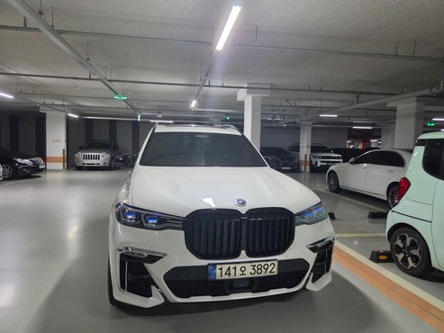 BMW X7 xDrive 40d M Sport 6STR — пробег 64 247 км — фото 3 из 5