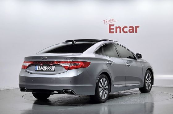 Hyundai Grandeur Premium — пробег 109 402 км — фото 2 из 5