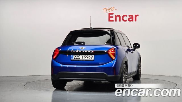 Mini Cooper из Кореи Encar