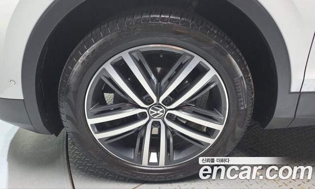 Volkswagen Tiguan 2.0 TDI 4Motion Prestige — пробег 83 130 км — фото 5 из 5